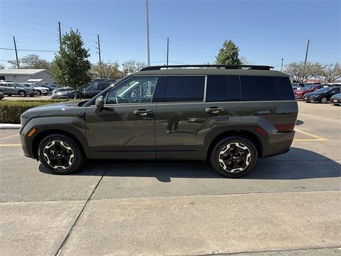 Used 2025 Hyundai Santa Fe SEL image 3