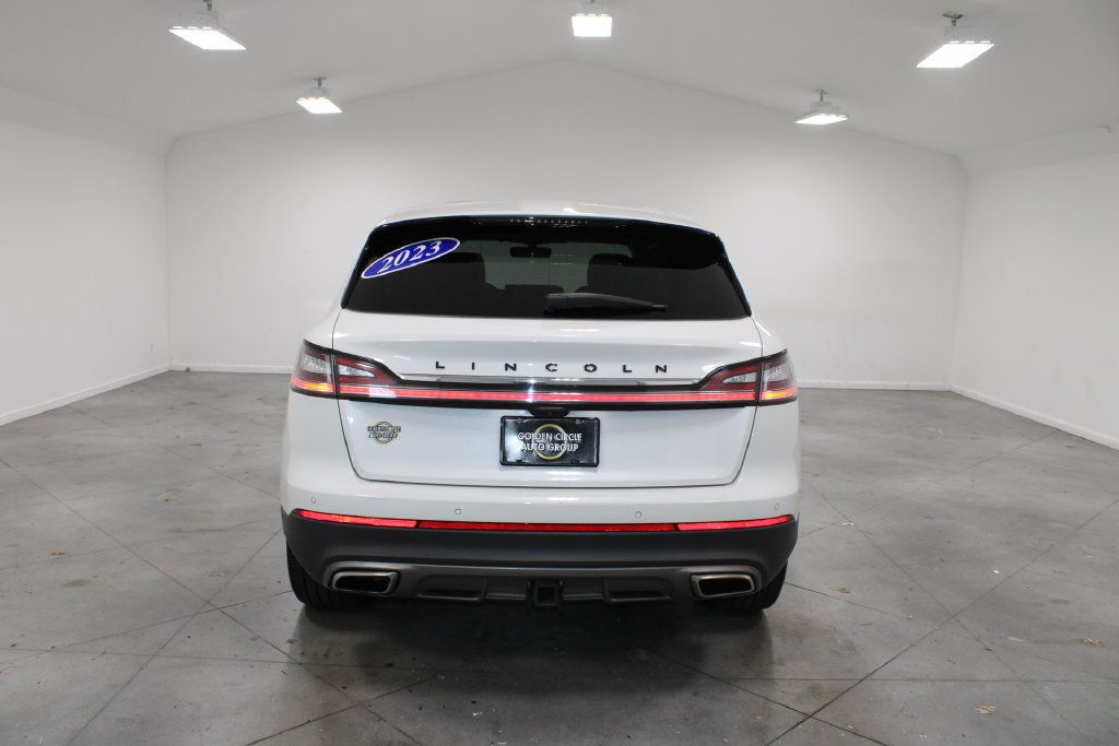 Used 2023 Lincoln Nautilus Black Label w/ Class II Trailer Tow Package AWD/4WD image 8