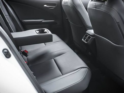 Certified 2025 Lexus UX 300h FWD w/ Accessory Package (Z2) image 24