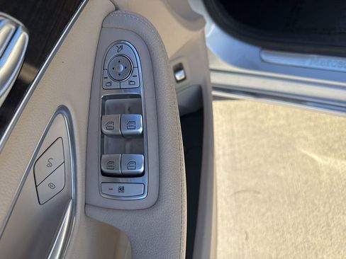 Used 2020 Mercedes-Benz C 300 Sedan image 13