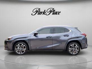 New 2026 Lexus UX 300h FWD video 2