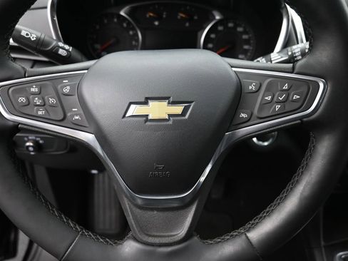 Used 2023 Chevrolet Equinox LT AWD/4WD image 17