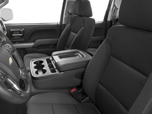 Used 2018 Chevrolet Silverado 1500 LT AWD/4WD image 12