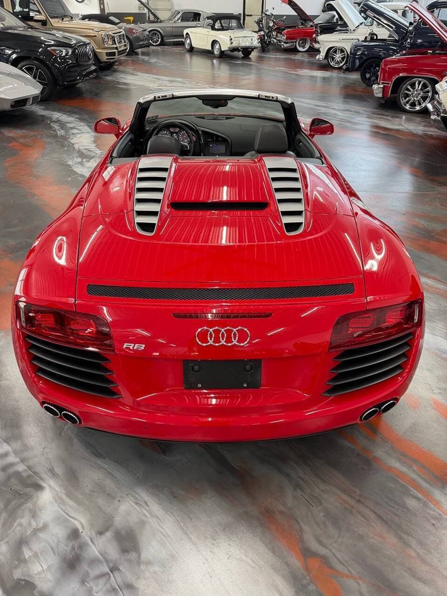 Used 2011 Audi R8 V8 AWD/4WD image 3