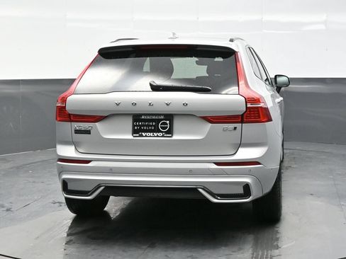 Used 2025 Volvo XC60 B5 Plus AWD/4WD image 6