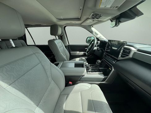 Used 2023 Toyota Sequoia Limited w/ Tow Technology Package AWD/4WD image 7