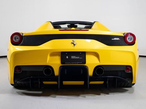 Used 2015 Ferrari 458 Speciale A image 10