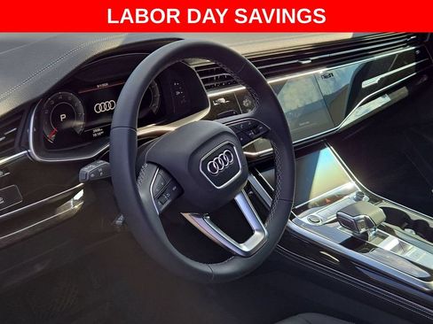Used 2025 Audi Q7 3.0T Premium Plus AWD/4WD image 11