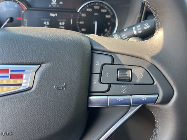 New 2025 Cadillac XT6 Luxury FWD image 21