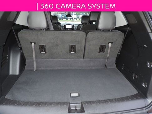 Used 2020 Chevrolet Traverse RS image 12