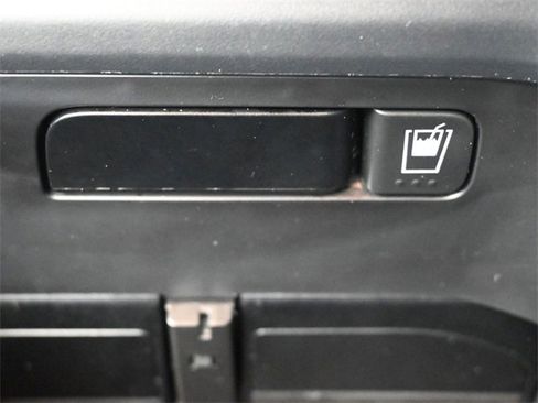 Used 2022 Honda HR-V EX image 31