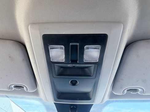Used 2019 RAM 1500 Express RWD image 15