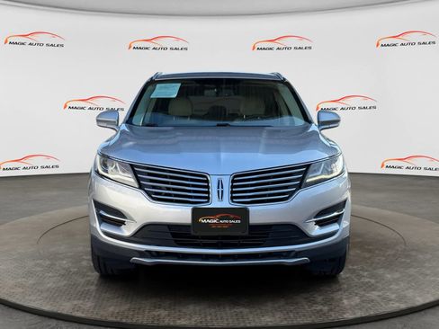 Used 2018 Lincoln MKC Premiere image 3