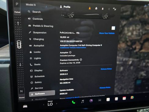 Used 2023 Tesla Model S Standard Range image 19