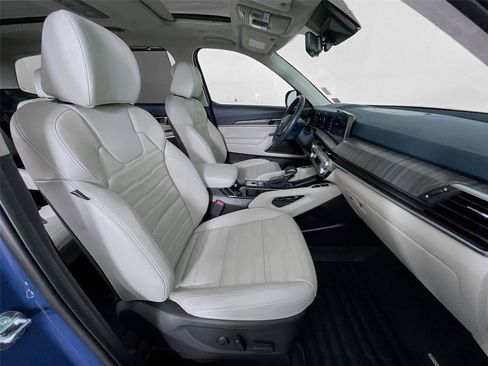 Used 2025 Kia Telluride SX Prestige image 34