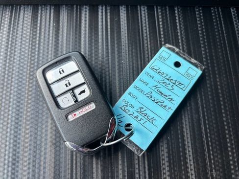 Used 2023 Honda Passport EX-L image 34