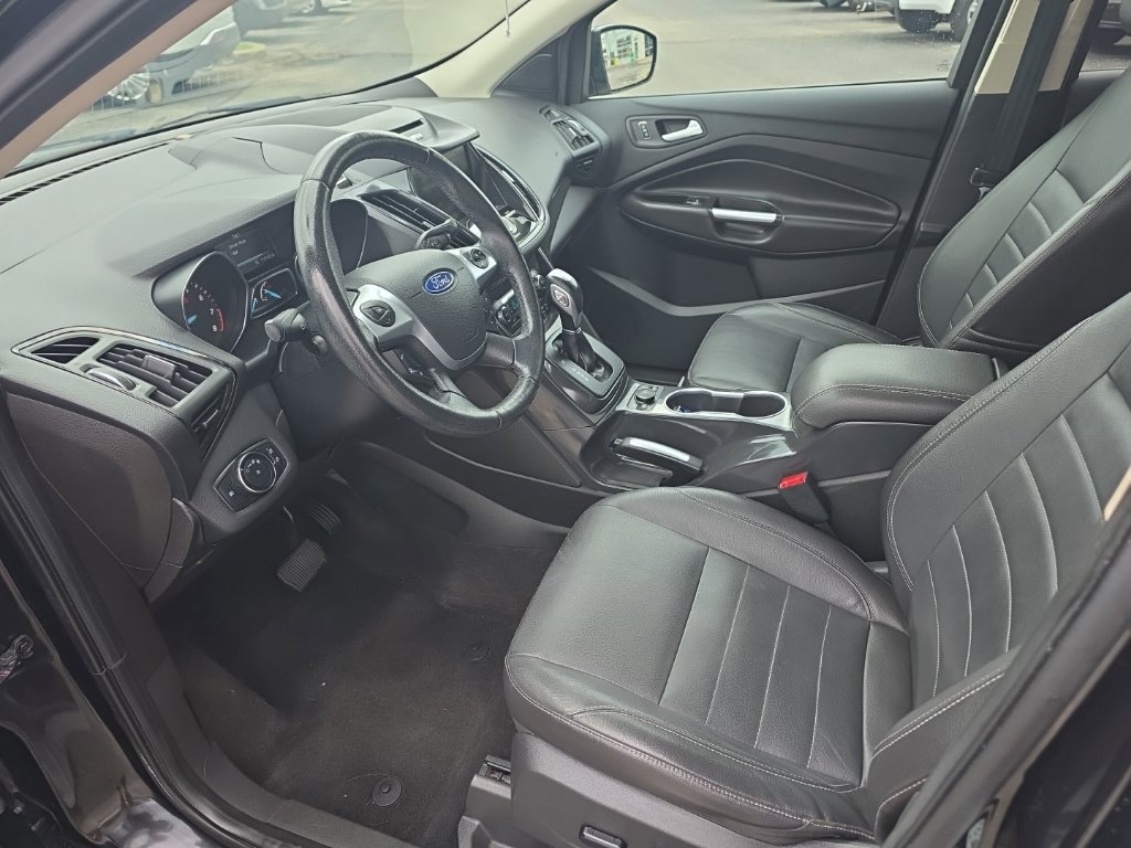 Used 2014 Ford Escape Titanium w/ Equipment Group 401A AWD/4WD image 8