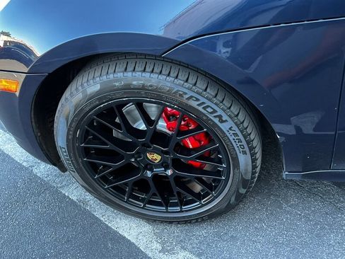 Used 2018 Porsche Macan GTS AWD/4WD image 14