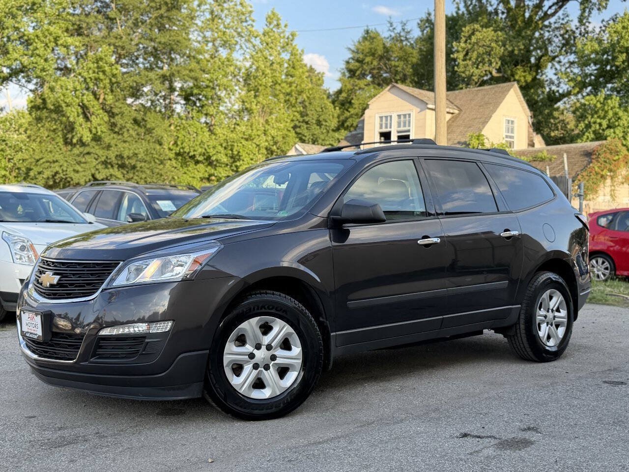 Used 2016 Chevrolet Traverse LS AWD/4WD image 2