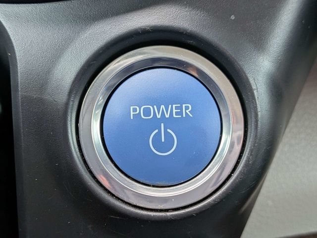 Used 2024 Toyota Sienna XLE FWD image 33