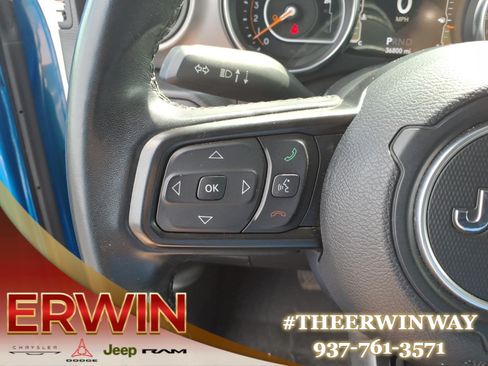 Used 2022 Jeep Gladiator Sport AWD/4WD image 18