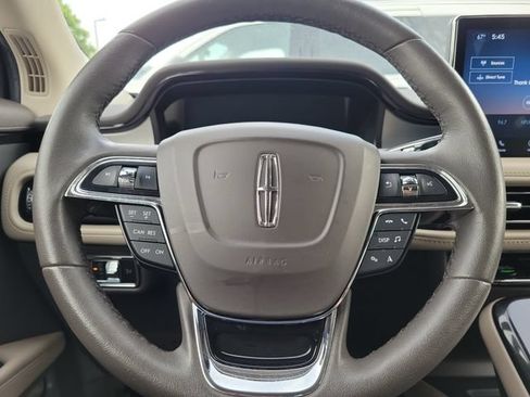Certified 2023 Lincoln Nautilus FWD w/ Premium Package image 20