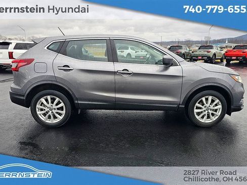 Used 2021 Nissan Rogue Sport S image 18