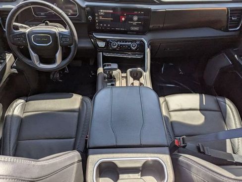 Used 2024 GMC Sierra 1500 Denali AWD/4WD image 27