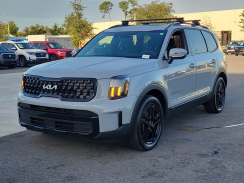 Used 2024 Kia Telluride EX X-Line AWD/4WD image 3