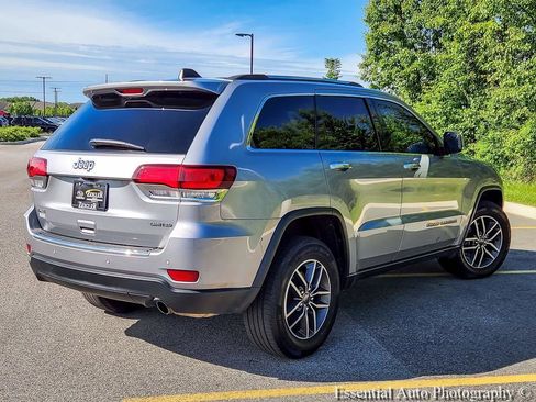 Used 2020 Jeep Grand Cherokee Limited AWD/4WD image 6