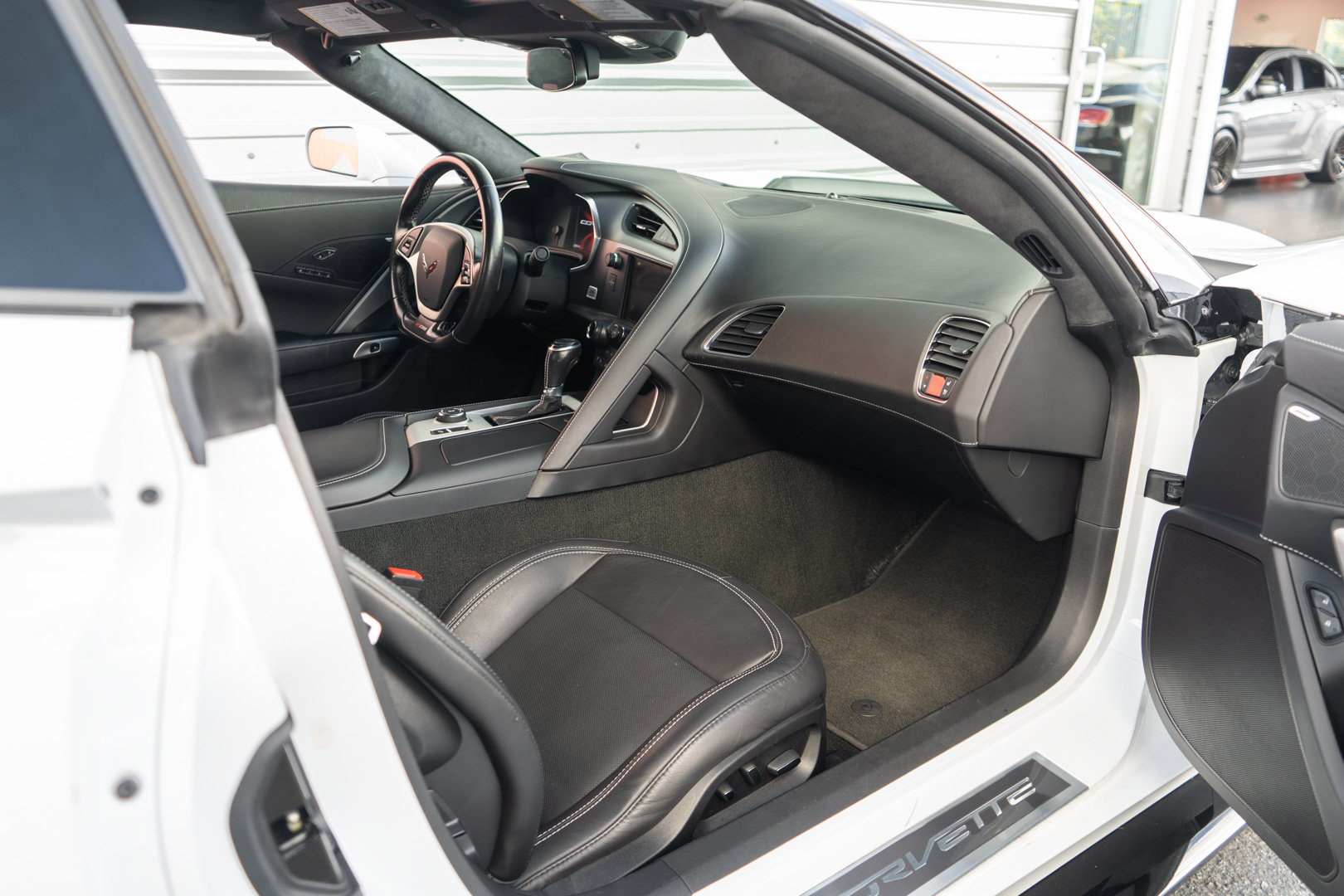 Used 2017 Chevrolet Corvette Z06 RWD image 29