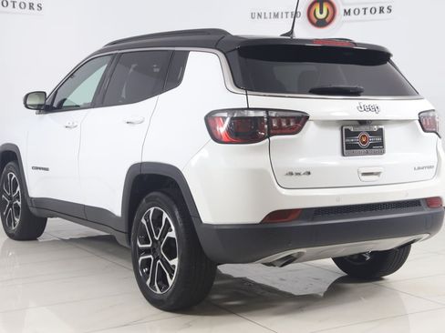 Used 2023 Jeep Compass Limited AWD/4WD image 4