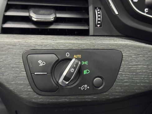 Used 2018 Audi A4 2.0T image 31