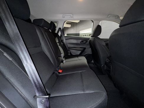 New 2026 Nissan Rogue S image 10