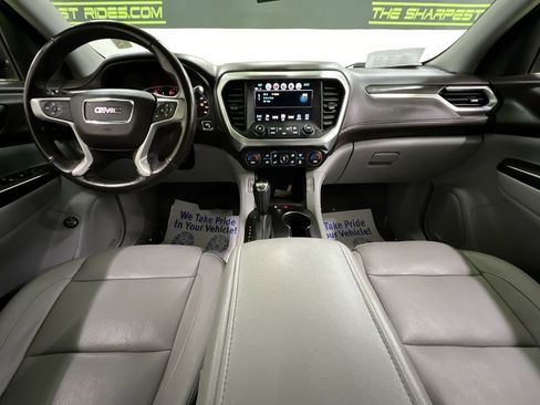 Used 2018 GMC Acadia SLT w/ LPO, Floor Liner Package FWD image 18