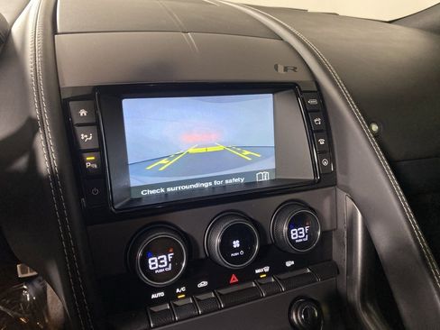 Used 2017 Jaguar F-TYPE R image 24