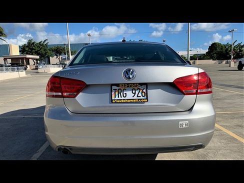 Used 2013 Volkswagen Passat 2.5 S FWD image 6