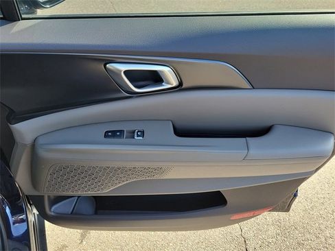 New 2026 Kia Carnival image 10