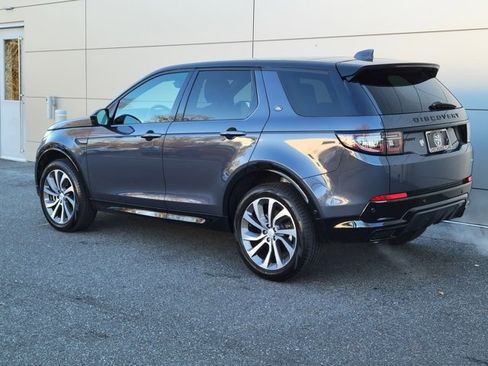 Used 2025 Land Rover Discovery Sport Dynamic SE image 3
