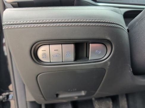 Used 2024 Genesis G90 3.5T image 35