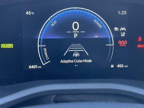 Used 2025 Toyota Camry LE image 19