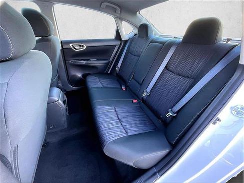 Used 2019 Nissan Sentra SV image 28