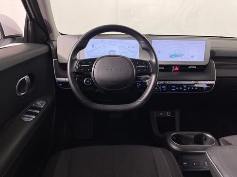 Certified 2024 Hyundai Ioniq 5 SEL RWD image 15