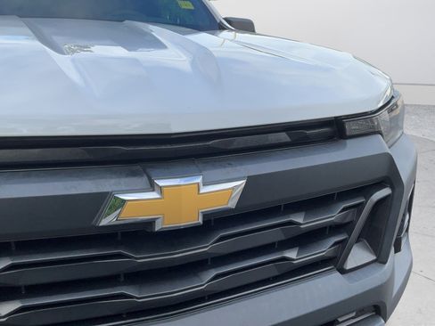 Used 2023 Chevrolet Colorado W/T w/ Advanced Trailering Package RWD image 28