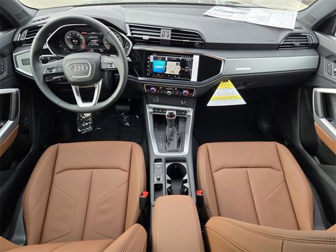 New 2025 Audi Q3 2.0T Premium Plus image 11