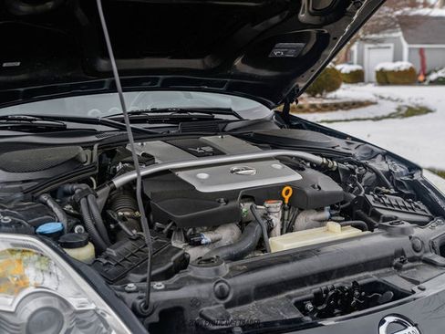 Used 2007 Nissan 350Z Touring image 25