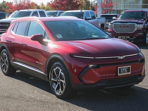 New 2026 Chevrolet Equinox EV LT image 5