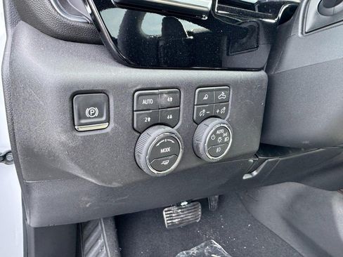 New 2026 Chevrolet Silverado 1500 RST w/ Z71 Off-Road Package AWD/4WD image 14