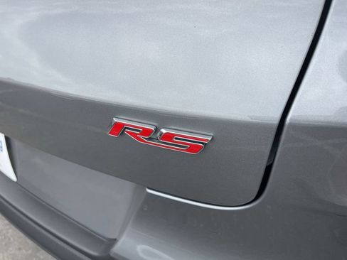 Used 2023 Chevrolet TrailBlazer RS w/ Sun and Liftgate Package FWD image 9