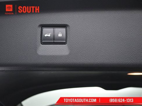 Used 2023 INFINITI QX60 Luxe image 18